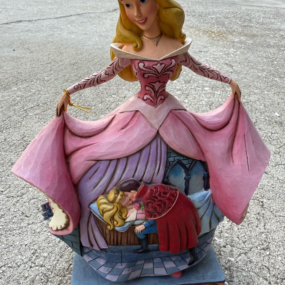 Disney Aurora Jim Shore Princess Sculpture in Pink and Gold